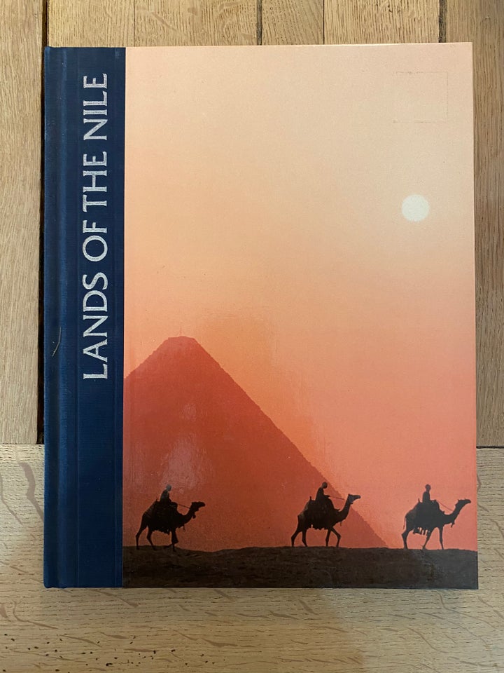 LAnds OF The Nile, Suzanne Agnely, emne: kunst og kultur